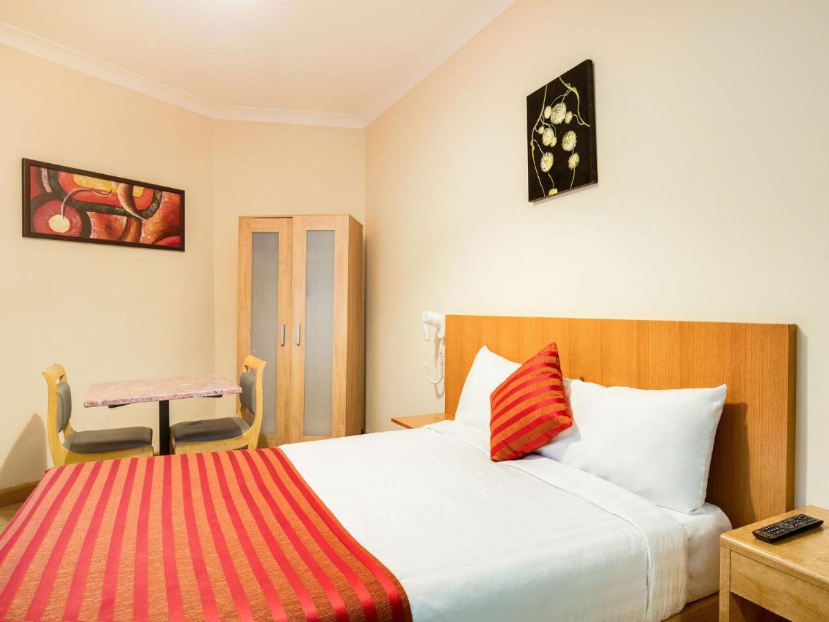 Lovely Studio In London With Patio Dış mekan fotoğraf