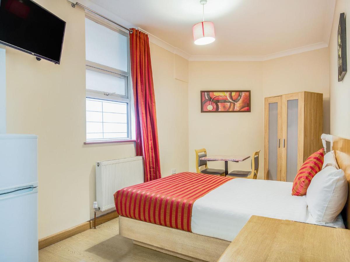 Lovely Studio In London With Patio Dış mekan fotoğraf